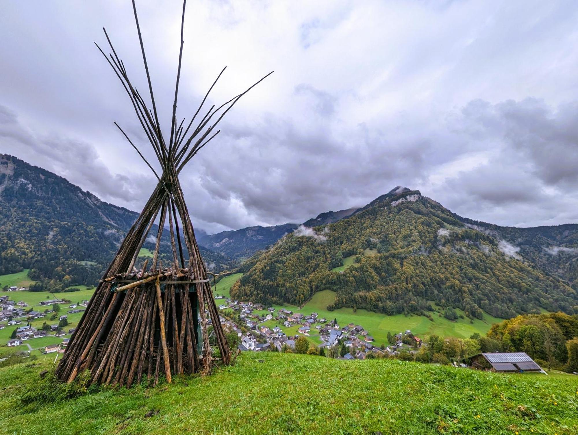 Panoramahof Bergglück Apartment Mellau Bagian luar foto