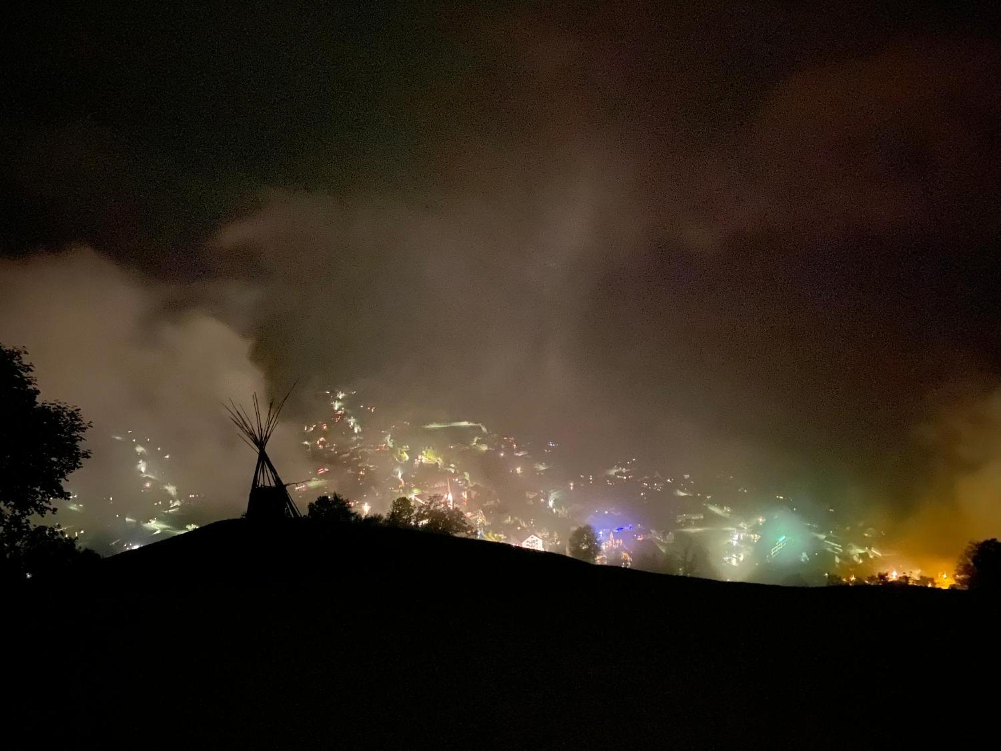 Panoramahof Bergglück Apartment Mellau Bagian luar foto