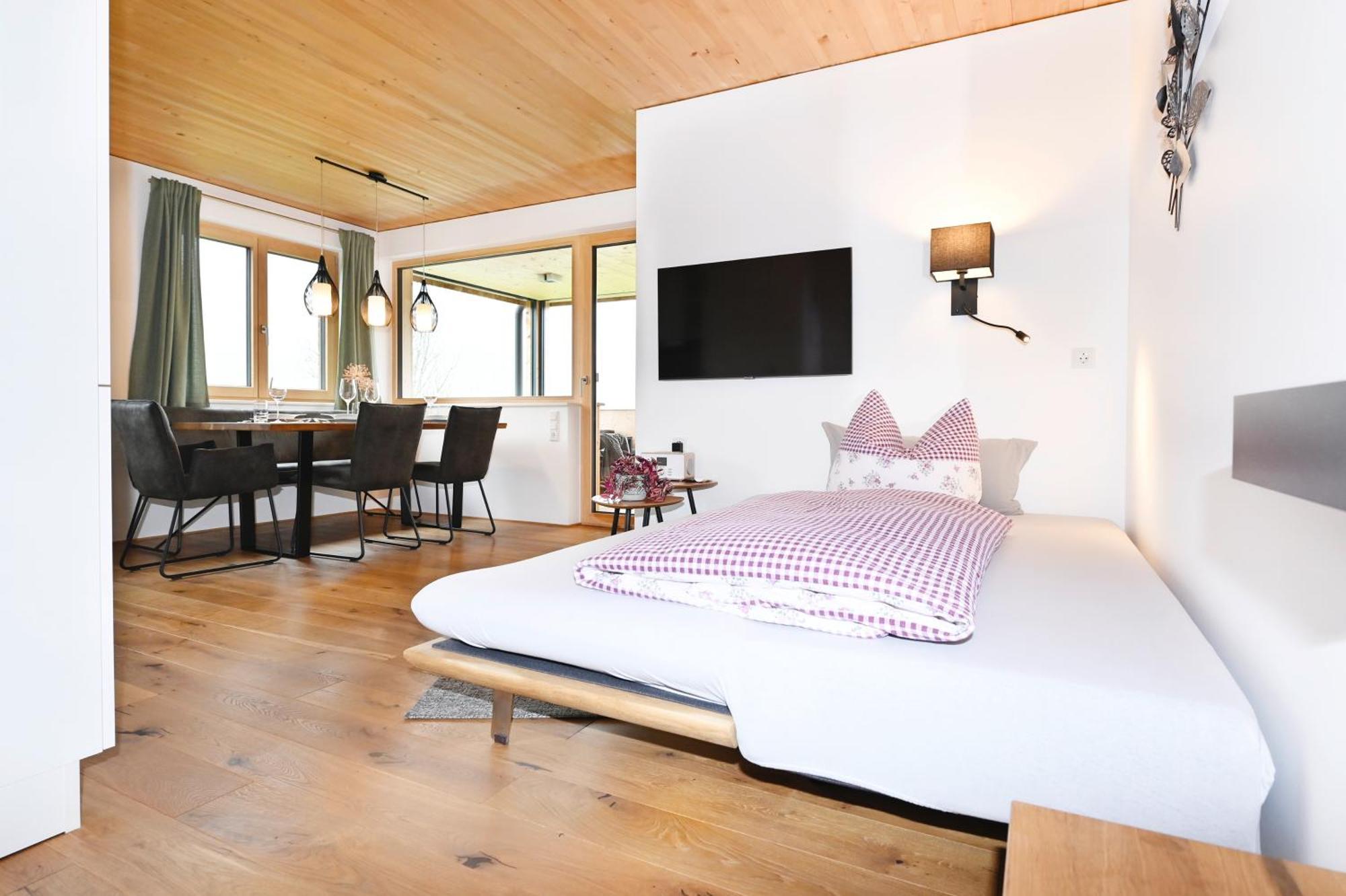 Panoramahof Bergglück Apartment Mellau Bagian luar foto